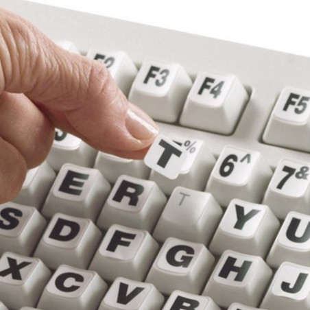 Nettoyer un clavier d'ordinateur facilement et efficacement – Blog BUT
